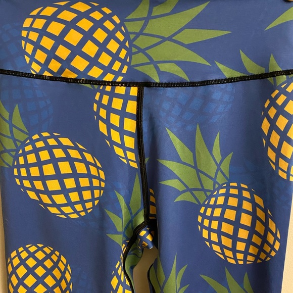 Lotus Leggings Pineapple Leggings - Picture 2 of 5